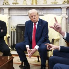 Video Omul acesta a prevestit cearta dintre Trump si Zelenski. Trump si echipa lui nu stiu cu cine se pun